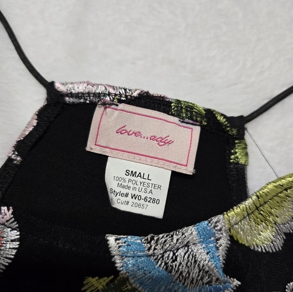 Love Ady Floral Embroidered Mini Shift Dress w/ Tulle Mesh Overlay, EUC! - Picture 12 of 14